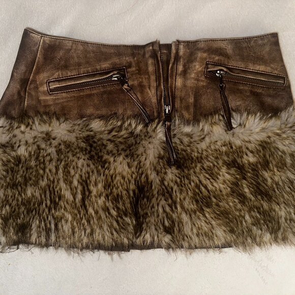 Jaded London Brown Faux Leather Faux Fur Mini Skirt – UK 4 / US 0 - Picture 4 of 4